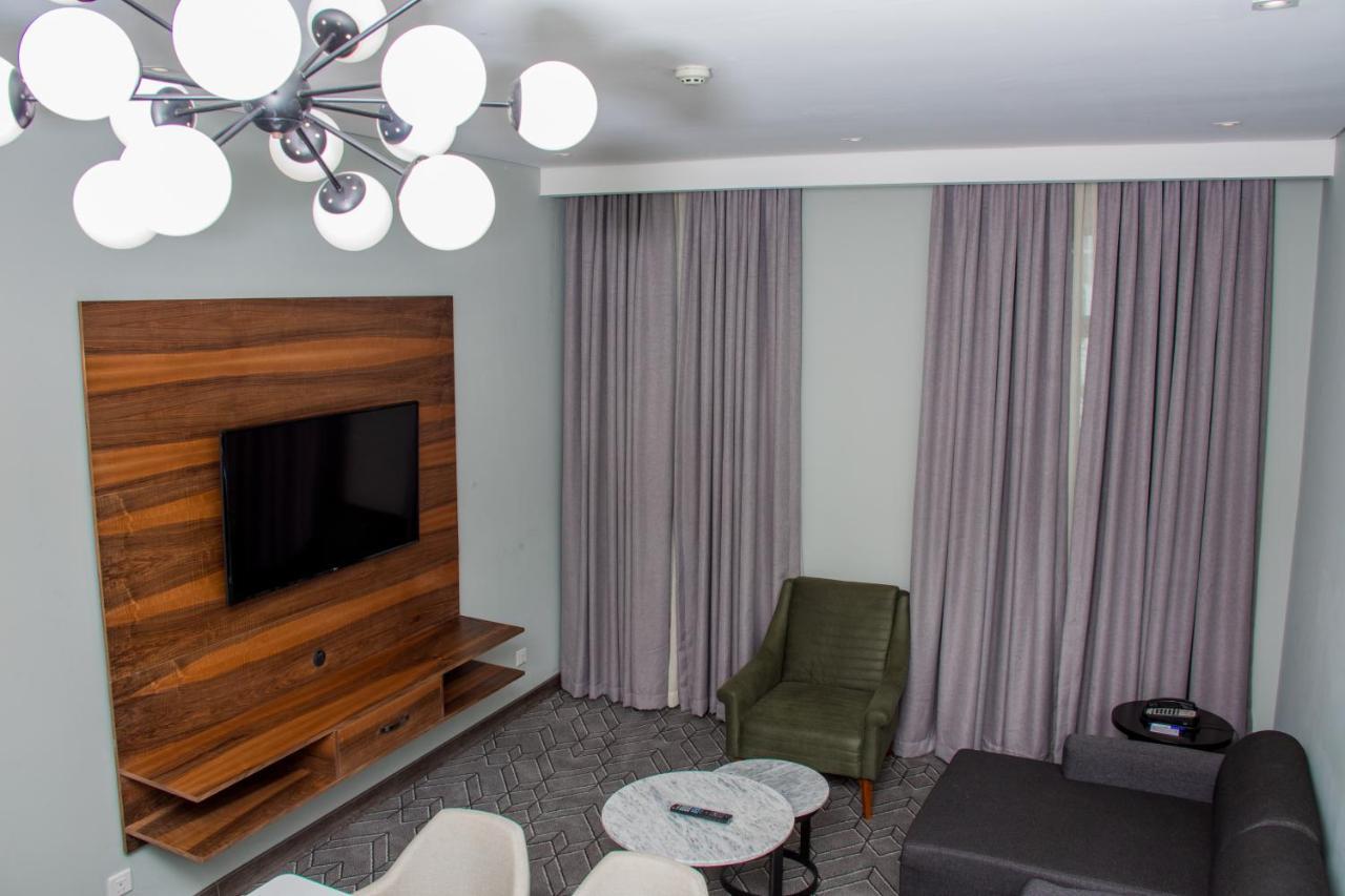 Radisson Lagos Ikeja Exteriör bild
