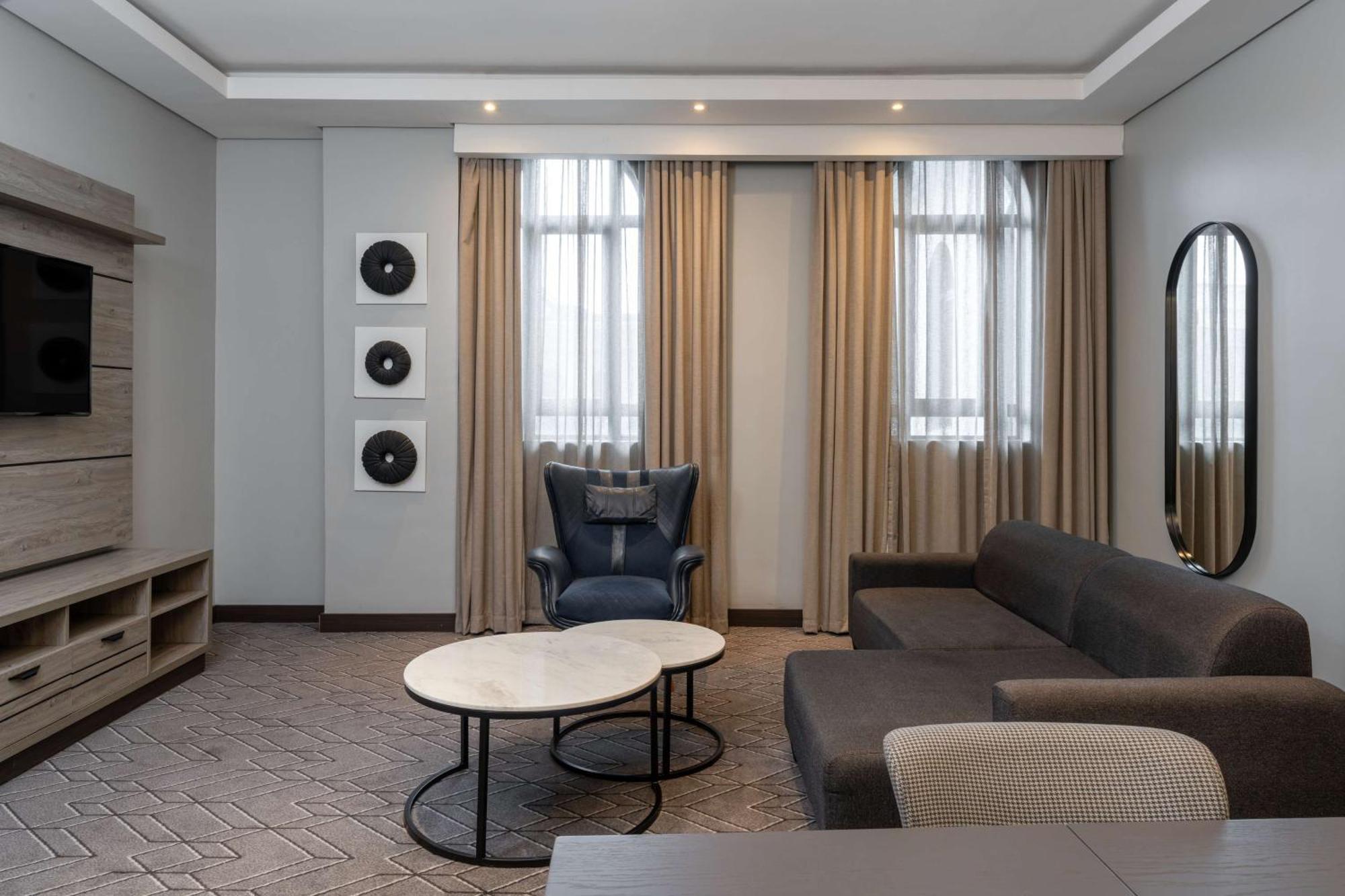 Radisson Lagos Ikeja Exteriör bild